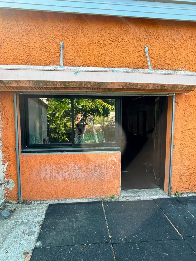 Rideau métallique à Paris 20 Rideau métallique à Paris 20